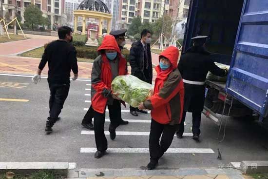 公益儒辰丨首批50000斤蔬菜免费送入户，携手业主用爱共克时艰